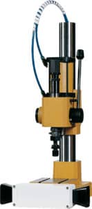 Machine de Marquage par Frappe Pneumatique S2B - Précision et Efficacité pour un Marquage Optimal