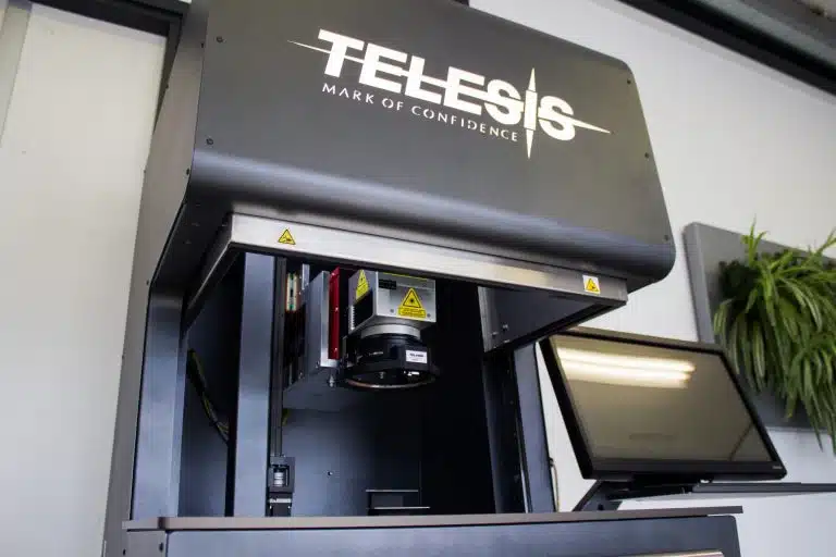 Telesis cabine laser